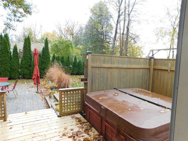 3907 Ruth Rd, House detached with 3 bedrooms, 1 bathrooms and 10 parking in Innisfil ON | Image 32
