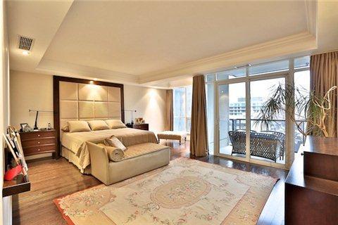517 - 10 Bellair St, Condo with 1 bedrooms, 3 bathrooms and 2 parking in Toronto ON | Image 9