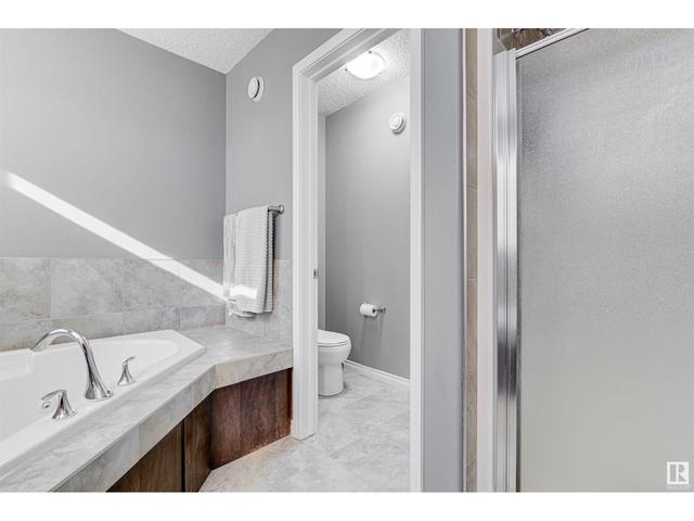 16520 139 St Nw, House detached with 4 bedrooms, 3 bathrooms and null parking in Edmonton AB | Image 38