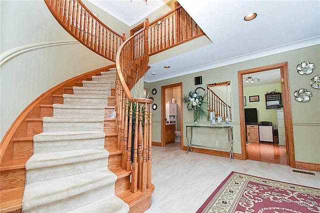 1081 Vansickle Rd N, House detached with 4 bedrooms, 4 bathrooms and 11 parking in St. Catharines ON | Image 34