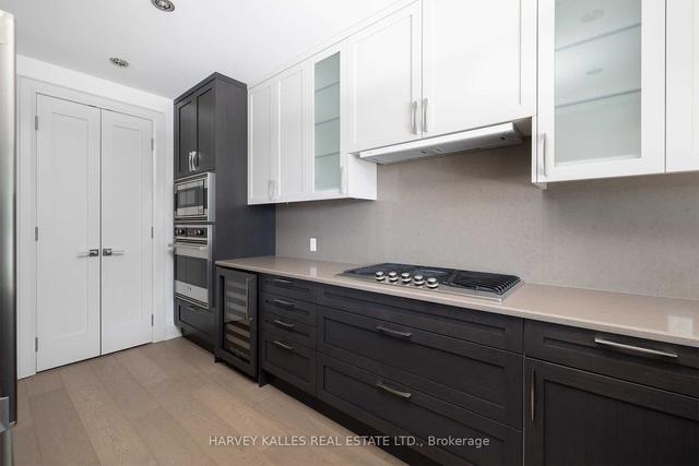 503 - 77 Charles St, Condo with 1 bedrooms, 2 bathrooms and 1 parking in Toronto ON | Image 7