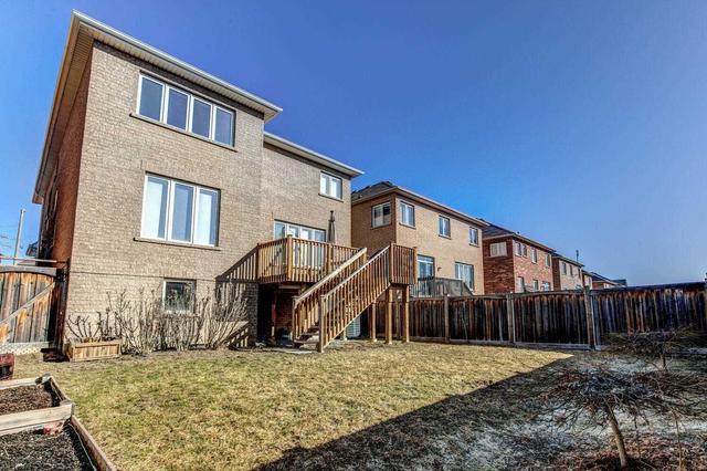 81 Barletta Dr, House detached with 4 bedrooms, 5 bathrooms and 7 parking in Vaughan ON | Image 35