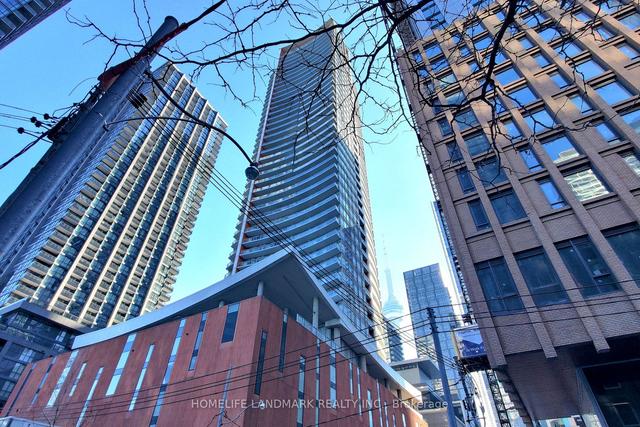 4310 - 21 Widmer St, Condo with 3 bedrooms, 2 bathrooms and 2 parking in Toronto ON | Image 12