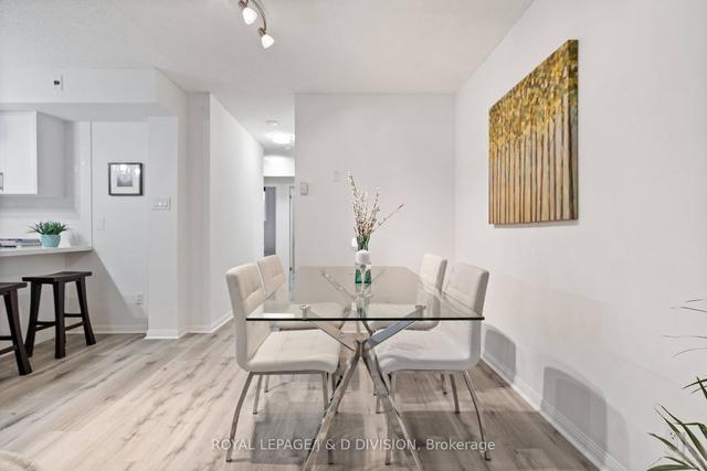 902 - 9 Shank St, Townhouse with 3 bedrooms, 1 bathrooms and 1 parking in Toronto ON | Image 28