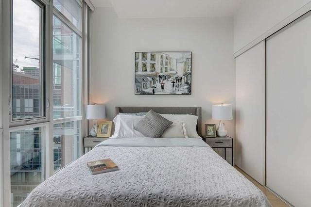 s828 - 112 George St, Condo with 2 bedrooms, 2 bathrooms and 1 parking in Toronto ON | Image 21