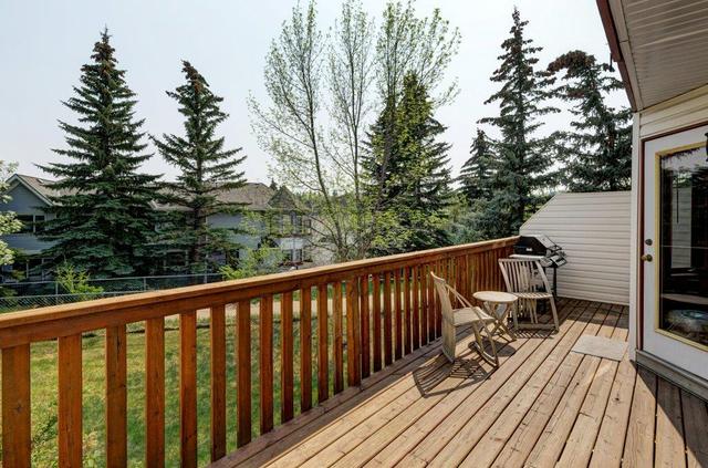 13 Patina View Sw, Home with 2 bedrooms, 2 bathrooms and 2 parking in Calgary AB | Image 8
