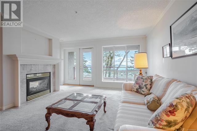 404 - 940 Boulderwood Rise, Condo with 2 bedrooms, 2 bathrooms and 1 parking in Saanich BC | Image 3