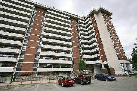 1405 - 541 Blackthorn Ave, Condo with 2 bedrooms, 1 bathrooms and 1 parking in Toronto ON | Image 1