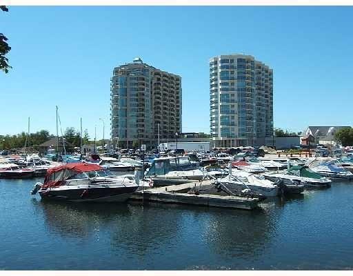 Ph4 - 6 Toronto St, Condo with 1 bedrooms, 2 bathrooms and 1 parking in Barrie ON | Image 1