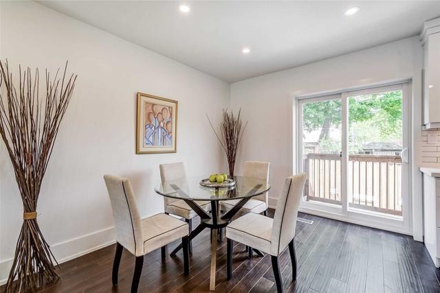 164 Roslin Ave, House semidetached with 3 bedrooms, 3 bathrooms and 1 parking in Toronto ON | Image 3
