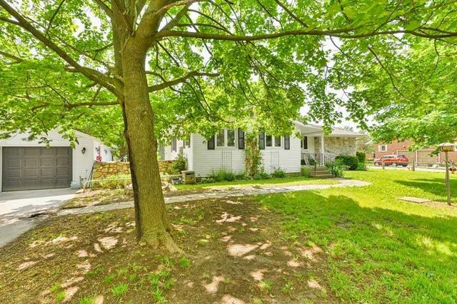 130 Massassauga Rd, House detached with 3 bedrooms, 2 bathrooms and 8 parking in Prince Edward County ON | Image 34