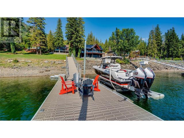 339 Coach Road, House detached with 3 bedrooms, 3 bathrooms and 8 parking in Sicamous BC | Image 13