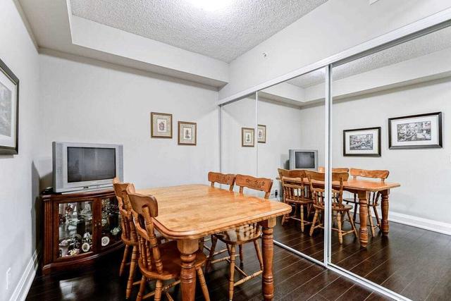207 - 8302 Islington Ave, Condo with 2 bedrooms, 2 bathrooms and 1 parking in Vaughan ON | Image 12