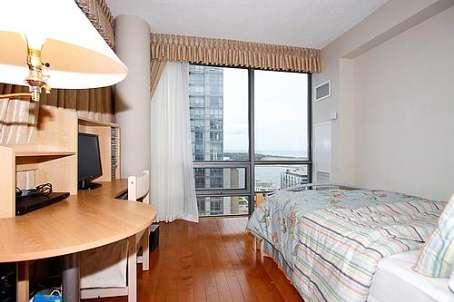 sph08 - 3 Navy Wharf Crt, Condo with 2 bedrooms, 2 bathrooms and 1 parking in Toronto ON | Image 4