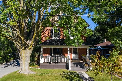 441 Maple St, Collingwood, ON, L9Y2S1 | Card Image
