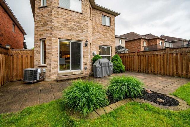 52 Seafield Rd, House detached with 4 bedrooms, 4 bathrooms and 6 parking in Vaughan ON | Image 32