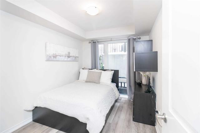 79 - 30 Fieldway Rd, Townhouse with 2 bedrooms, 2 bathrooms and 1 parking in Toronto ON | Image 13