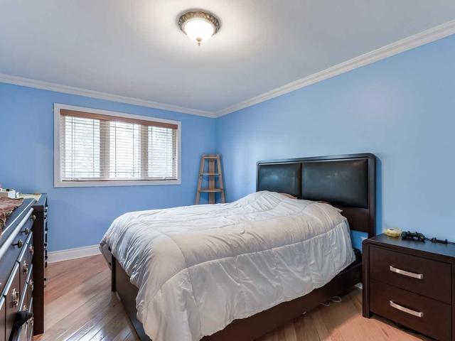 261 Fincham Ave, House detached with 4 bedrooms, 4 bathrooms and 4 parking in Markham ON | Image 19