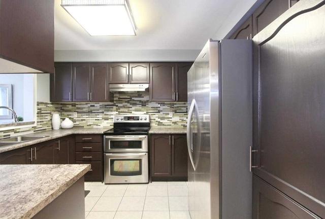 68 - 7115 Rexwood Rd, Townhouse with 3 bedrooms, 3 bathrooms and 2 parking in Mississauga ON | Image 4