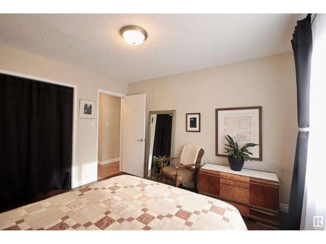 301 - 10415 93 St Nw, Condo with 2 bedrooms, 1 bathrooms and null parking in Edmonton AB | Image 12