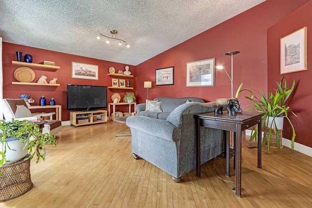4636 Monterey Avenue Nw, House detached with 4 bedrooms, 3 bathrooms and 1 parking in Calgary AB | Image 8