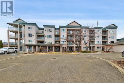 111 - 860 Nicolani Drive, Condo with 2 bedrooms, 2 bathrooms and null parking in Kamloops BC | Card Image