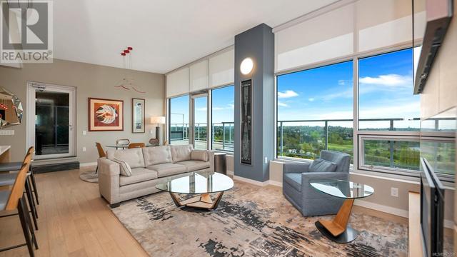 803 - 4011 Rainbow Hill Lane, Condo with 2 bedrooms, 2 bathrooms and 2 parking in Saanich BC | Image 10