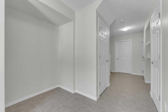 121 Cityscape Court Ne, Home with 2 bedrooms, 2 bathrooms and 2 parking in Calgary AB | Image 4