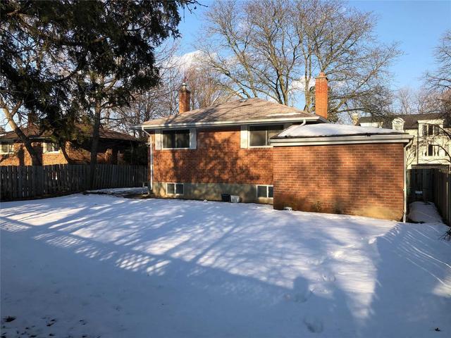 132 Maxome Ave, House detached with 3 bedrooms, 2 bathrooms and 4 parking in Toronto ON | Image 5