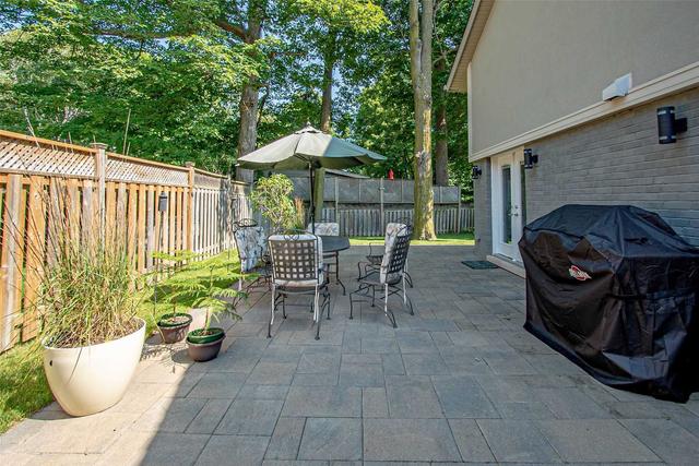 1974 Truscott Dr, House detached with 3 bedrooms, 4 bathrooms and 6 parking in Mississauga ON | Image 36