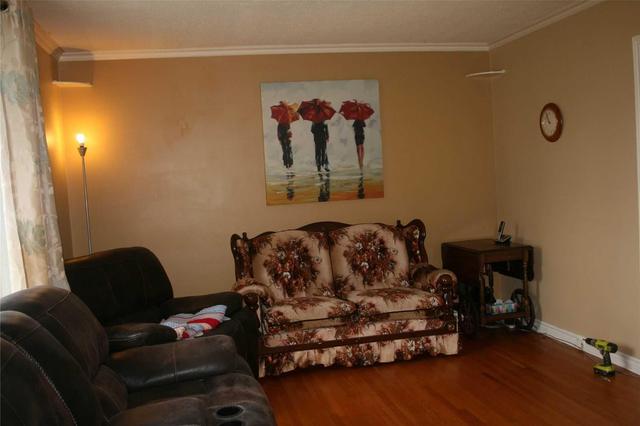 1351 Cedar St, House detached with 2 bedrooms, 2 bathrooms and 2 parking in Oshawa ON | Image 6