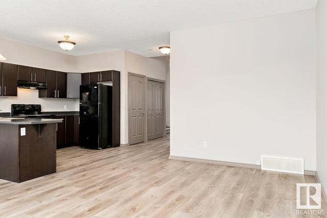 6 - 735 85 St Sw, House semidetached with 3 bedrooms, 2 bathrooms and null parking in Edmonton AB | Image 20