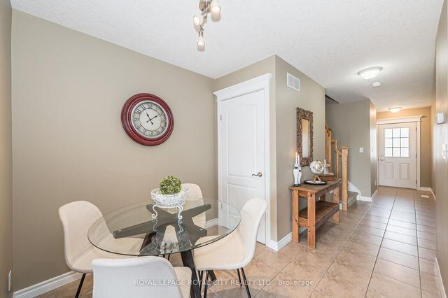 270 Severn Dr, House attached with 3 bedrooms, 3 bathrooms and 2 parking in Guelph ON | Image 6