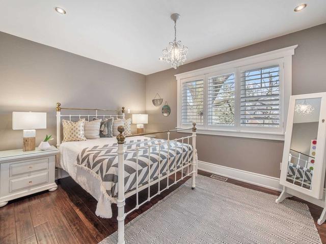 30 Fallingbrook Rd, House detached with 3 bedrooms, 4 bathrooms and 1 parking in Toronto ON | Image 19