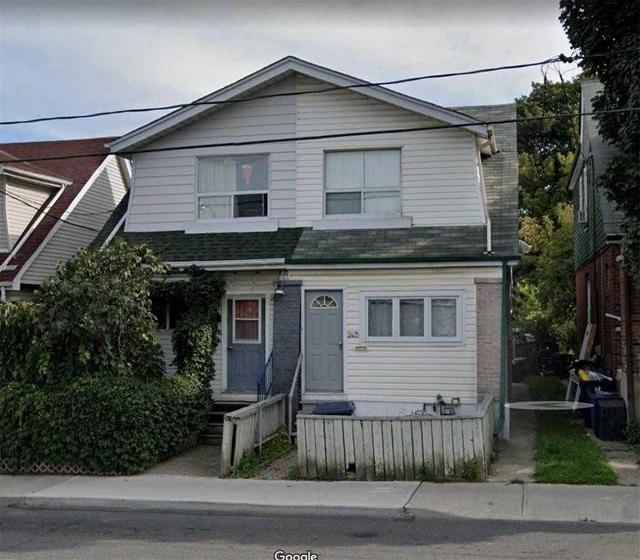 2471 Gerrard St E, House semidetached with 3 bedrooms, 1 bathrooms and 0 parking in Toronto ON | Image 1