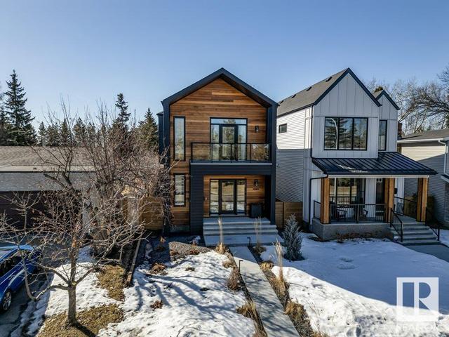 14331 47 Av Nw, House detached with 4 bedrooms, 3 bathrooms and null parking in Edmonton AB | Image 3