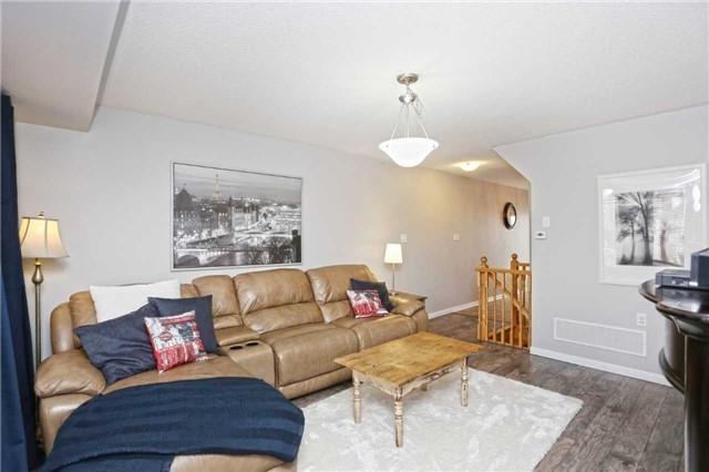 342 Dymott Ave, House attached with 3 bedrooms, 3 bathrooms and 1 parking in Milton ON | Image 11