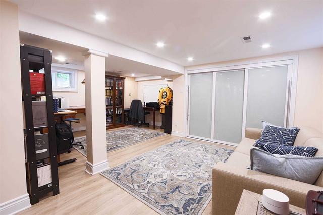 148 Woburn Ave, House detached with 3 bedrooms, 5 bathrooms and 3 parking in Toronto ON | Image 19