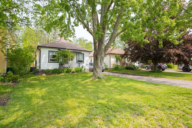 396 Wellington St, House detached with 2 bedrooms, 1 bathrooms and 7 parking in Brantford ON | Image 12