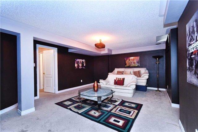 104 Pannahill Dr, House detached with 5 bedrooms, 5 bathrooms and 2 parking in Brampton ON | Image 12