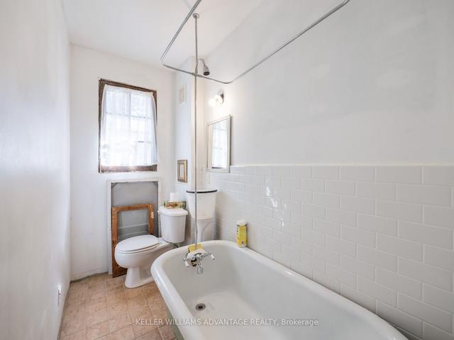 25 Copeland Ave, House semidetached with 2 bedrooms, 1 bathrooms and 0 parking in Toronto ON | Image 16