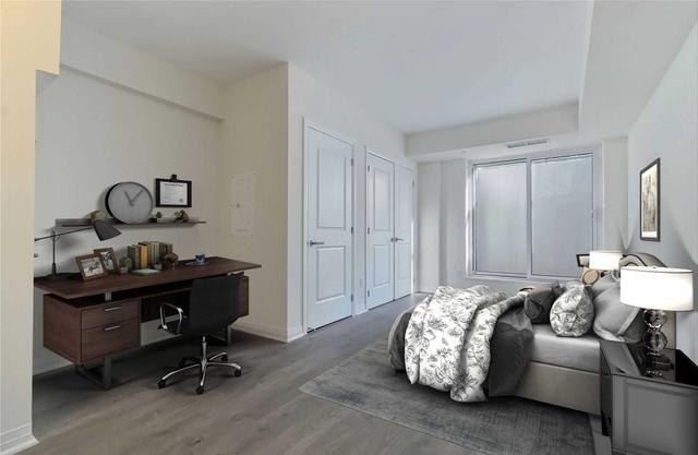 102 - 2301 Danforth Ave, Condo with 1 bedrooms, 2 bathrooms and 0 parking in Toronto ON | Image 3