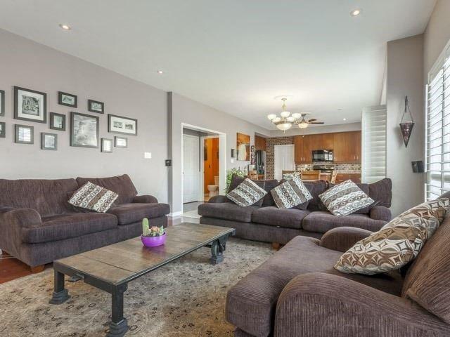 857 Audley Rd S, House detached with 4 bedrooms, 3 bathrooms and 2 parking in Ajax ON | Image 7