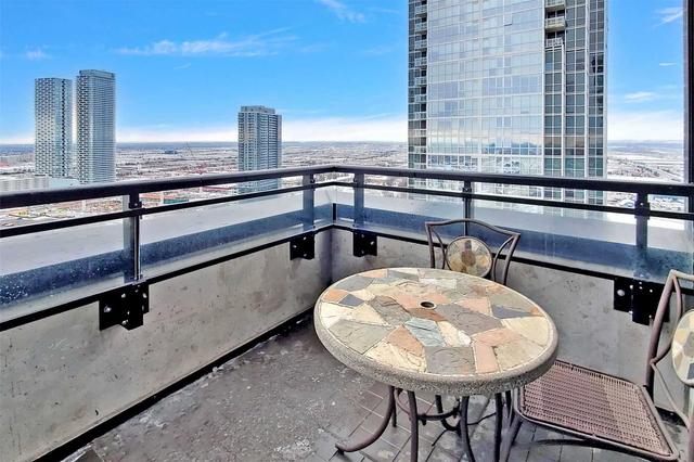 2606 - 2910 Highway 7 Rd, Condo with 2 bedrooms, 2 bathrooms and 2 parking in Vaughan ON | Image 21