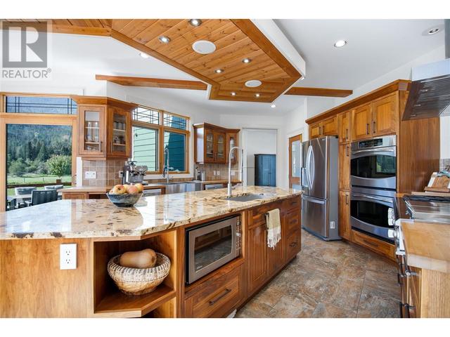 2388 Lawrence Road, House detached with 3 bedrooms, 2 bathrooms and 20 parking in North Okanagan D BC | Image 27