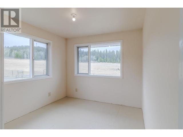 6411 Little Fort Hwy 24, House detached with 4 bedrooms, 2 bathrooms and null parking in Cariboo L BC | Image 15