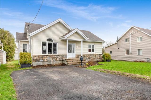 156 Longueuil Street, House detached with 3 bedrooms, 2 bathrooms and 4 parking in Champlain ON | Image 1