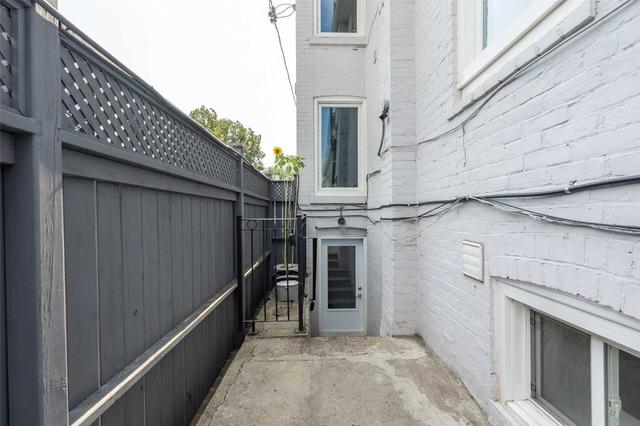 bsmt - 2 Parr St, House attached with 2 bedrooms, 1 bathrooms and 0 parking in Toronto ON | Image 29