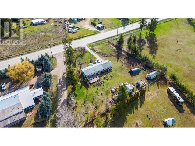 7024 Highway 97 B Highway, House detached with 3 bedrooms, 1 bathrooms and 4 parking in Columbia Shuswap D BC | Image 38
