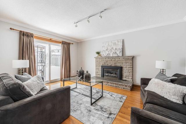 3366 Nadine Cres, House detached with 4 bedrooms, 4 bathrooms and 4 parking in Mississauga ON | Image 9